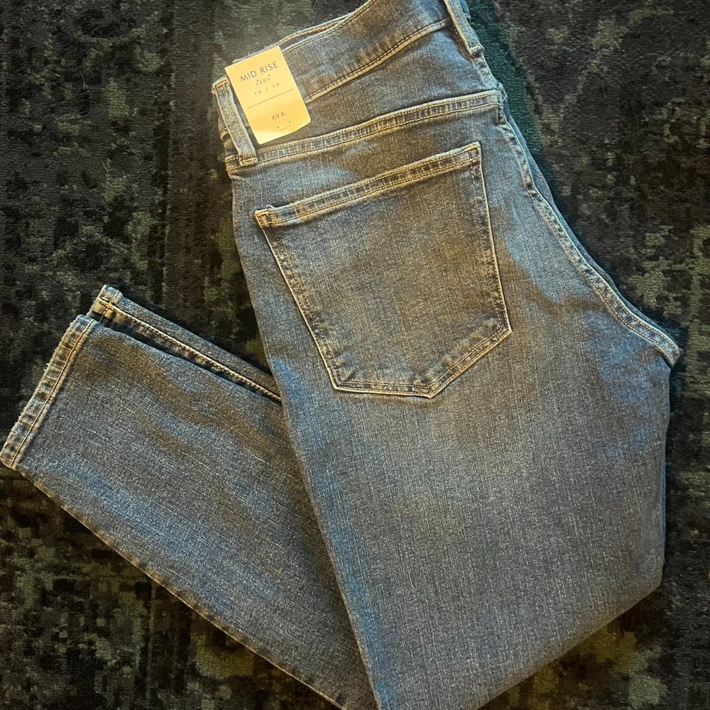 NWT Lucky Brand Mid-rise Ava Crop Jeans Size 10/30